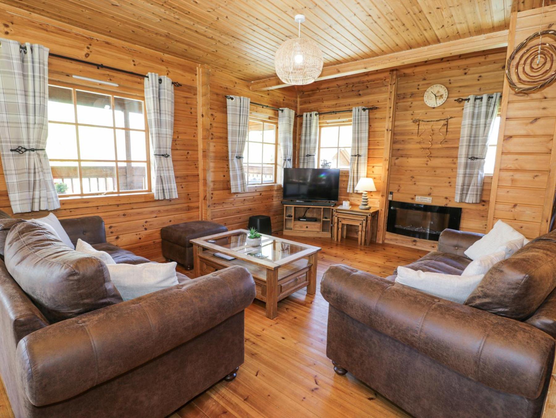 Sun View Lodge Llanbedr  Exterior photo